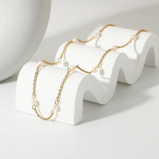 Collar de Perlas de Agua Dulce Bañado en Oro 18K REGINA • Acero Inoxidable