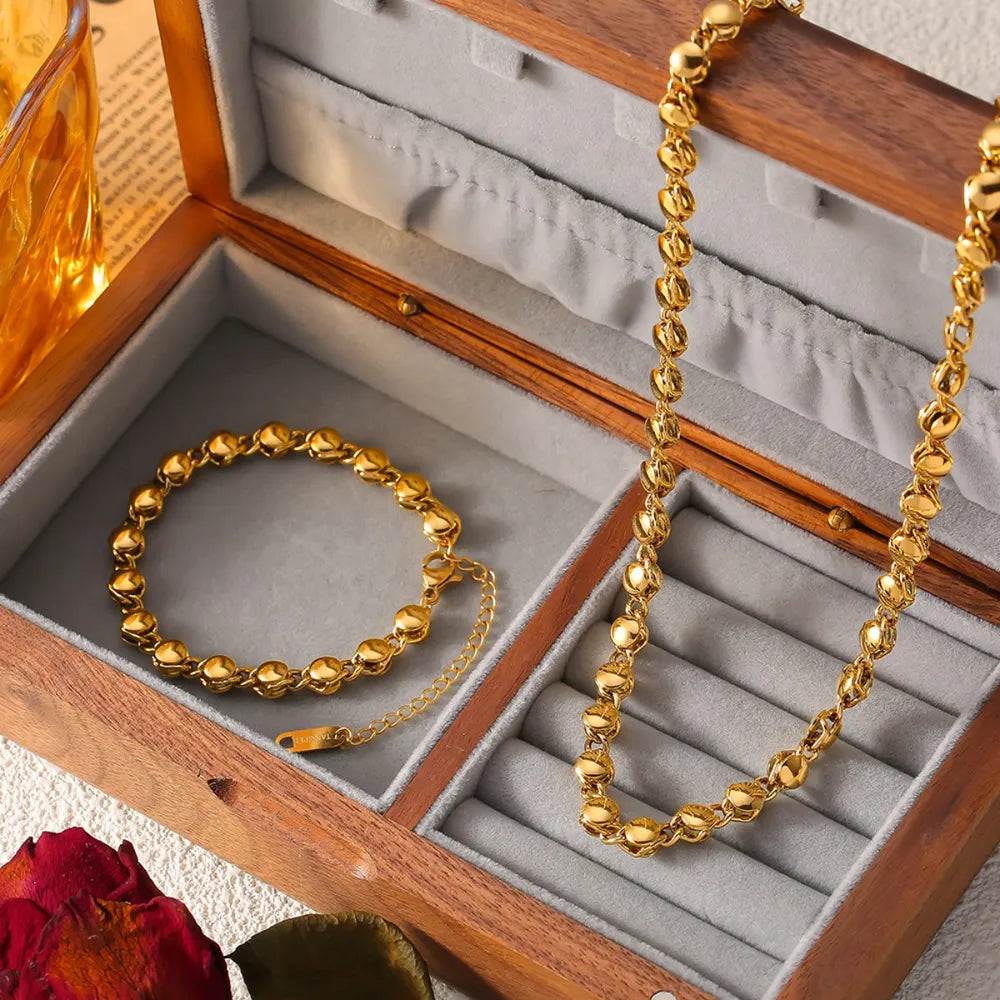Pulsera de Titanio Bañada en Oro 18K • Elegancia Minimalista