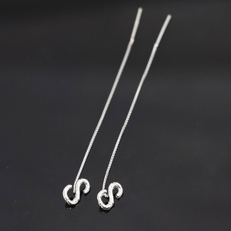 Pendientes de Inicial colgante MIA • Plata de Ley