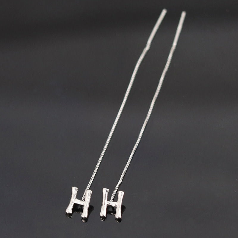 Pendientes de Inicial colgante MIA • Plata de Ley