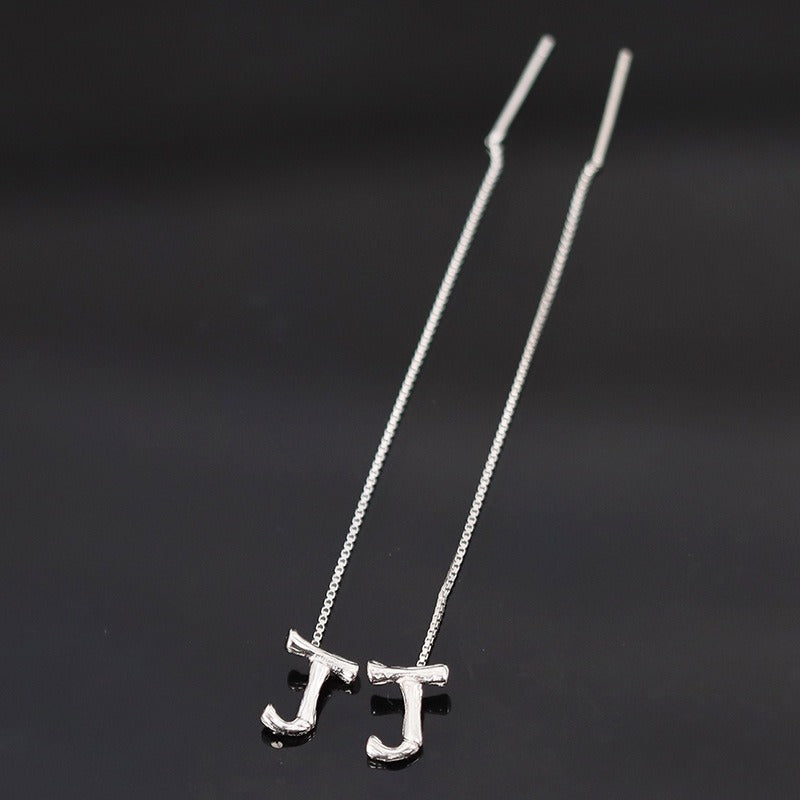 Pendientes de Inicial colgante MIA • Plata de Ley
