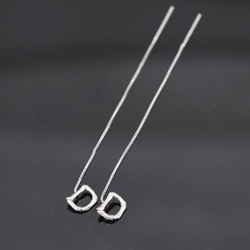 Pendientes de Inicial colgante MIA • Plata de Ley