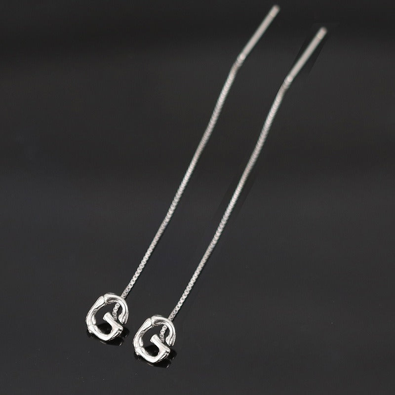 Pendientes de Inicial colgante MIA • Plata de Ley