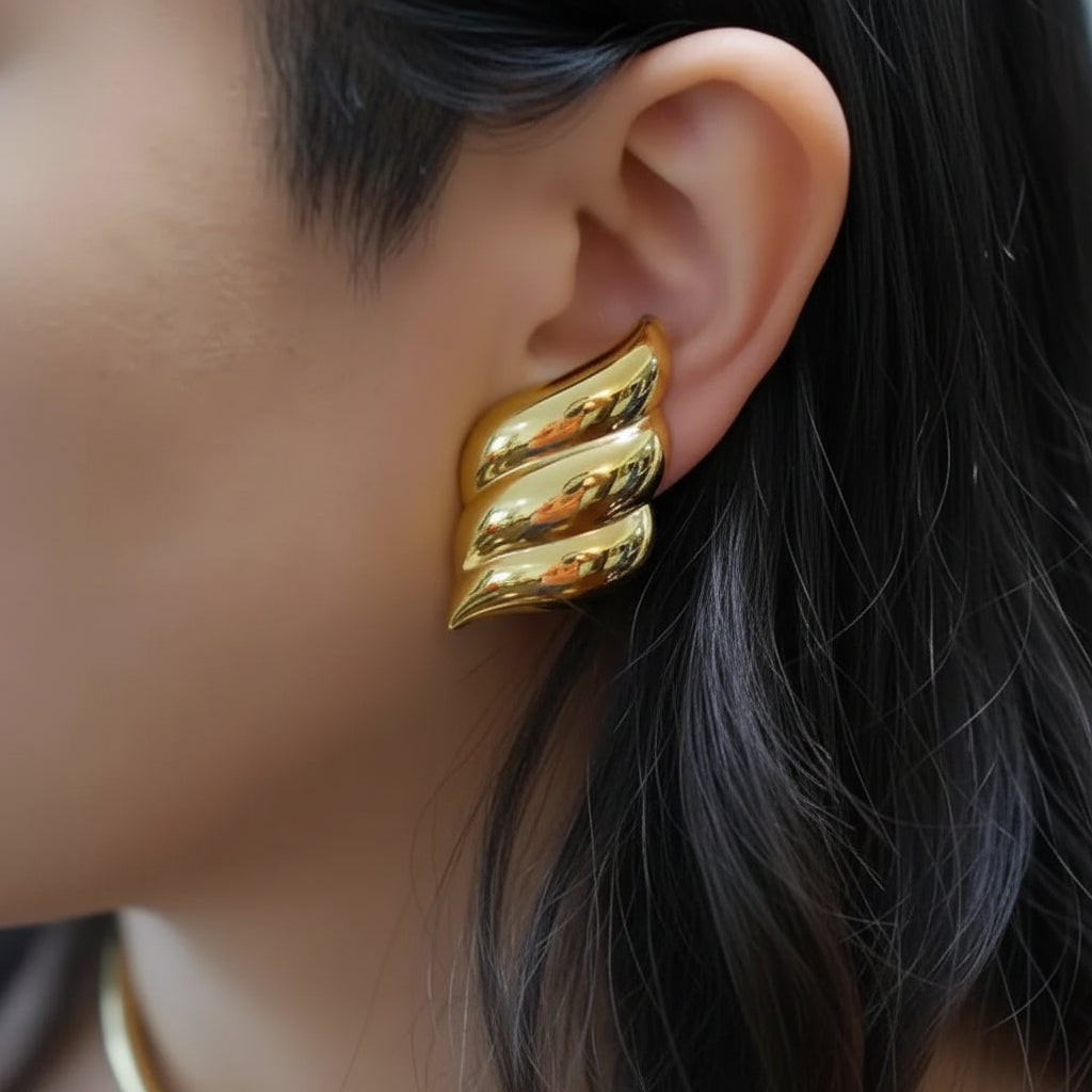Pendientes de Diseño Vintage Bañados en Oro 18K SILVIA • Acero Inoxidable