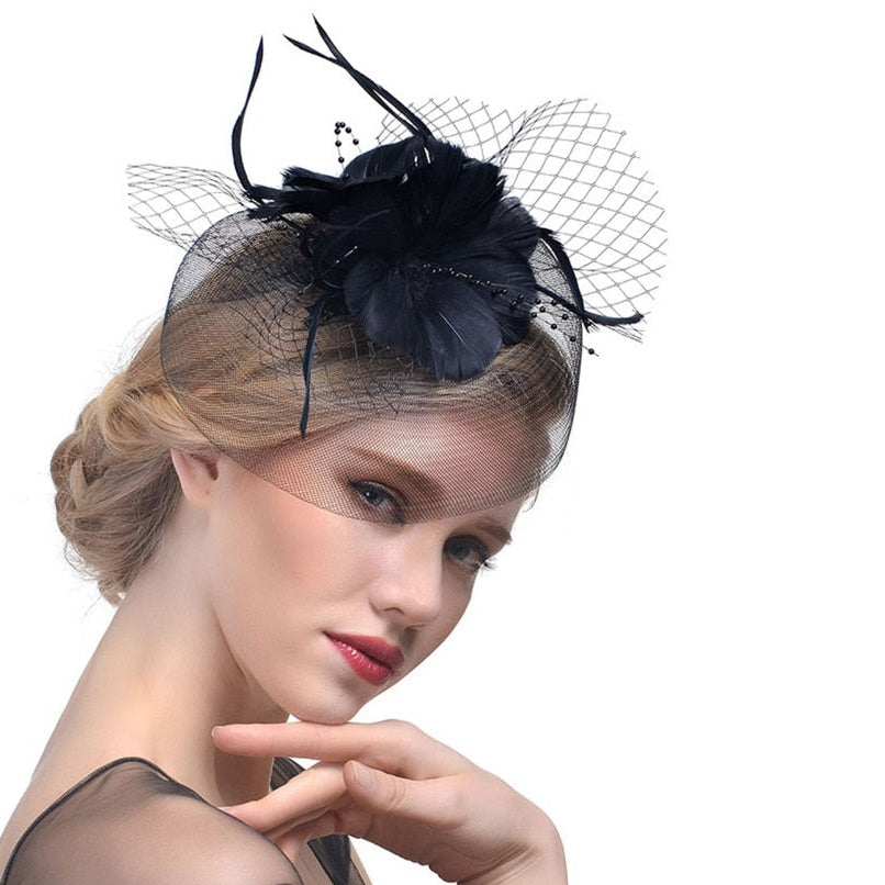 Tocado de Cóctel con Plumas y Velo OLIVIA • Estilo Vintage