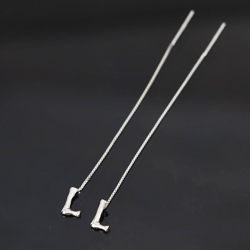 Pendientes de Inicial colgante MIA • Plata de Ley