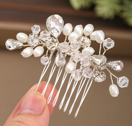 Peineta Nupcial de Perlas y Cristales Hecha a Mano CRISTAL • Tocado de Novia